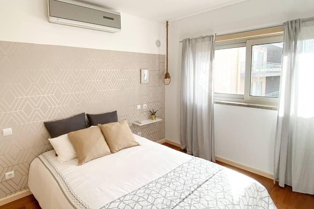 Bay Residence Apartamento - Piscina Сан-Мартинью-ду-Порту Экстерьер фото