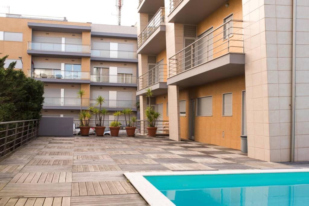 Bay Residence Apartamento - Piscina Сан-Мартинью-ду-Порту Экстерьер фото